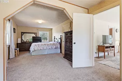 3115 SW Illinois St, Portland, OR 97239 - Photo 16