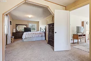 3115 SW Illinois St, Portland, OR 97239 - Photo 16
