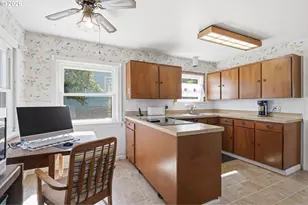 3115 SW Illinois St, Portland, OR 97239 - Photo 14