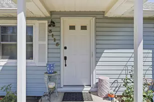 3115 SW Illinois St, Portland, OR 97239 - Photo 2