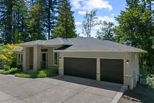 3425 SW 57th Ave, Portland, OR 97221 - Photo 2