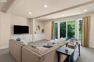 3425 SW 57th Ave, Portland, OR 97221 - Photo 14