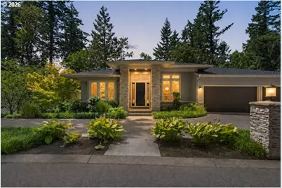 3425 SW 57th Ave, Portland, OR 97221 - Photo 1