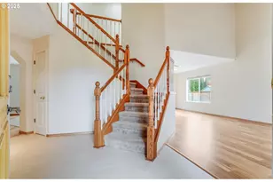 12064 SE Grand Vista Dr, Clackamas, OR 97015 - Photo 4