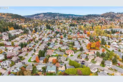 12064 SE Grand Vista Dr, Clackamas, OR 97015 - Photo 40