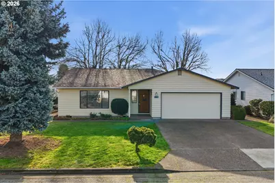 1350 Dogwood Dr, Woodburn, OR 97071 - Photo 1