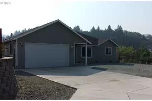 1340 NE Lisa Way, Myrtle Creek, OR 97457 - Photo 2