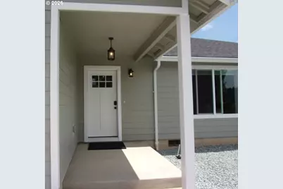 1340 NE Lisa Way, Myrtle Creek, OR 97457 - Photo 4