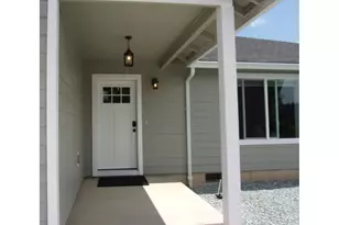 1340 NE Lisa Way, Myrtle Creek, OR 97457 - Photo 4