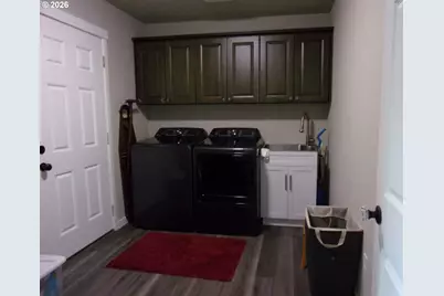 1340 NE Lisa Way, Myrtle Creek, OR 97457 - Photo 16