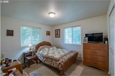 1396 Cascade Dr, Lebanon, OR 97355 - Photo 22