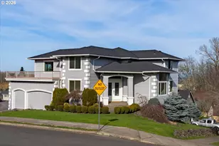 1727 NW Ogden St, Camas, WA 98607 - Photo 4