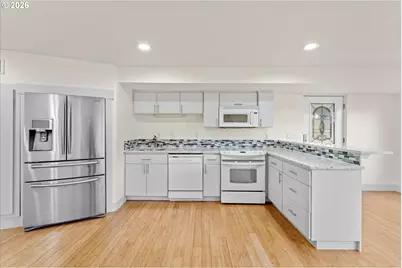 1727 NW Ogden St, Camas, WA 98607 - Photo 36