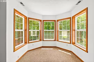 4060 Hampshire Ln, Eugene, OR 97404 - Photo 30