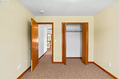 4060 Hampshire Ln, Eugene, OR 97404 - Photo 24