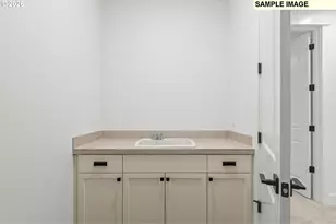 610 N Y St, Washougal, WA 98671 - Photo 32