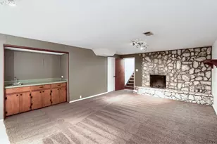 13614 SE Harrison Ct, Portland, OR 97233 - Photo 30