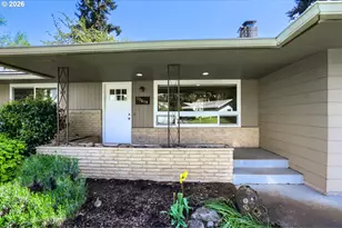 13614 SE Harrison Ct, Portland, OR 97233 - Photo 4