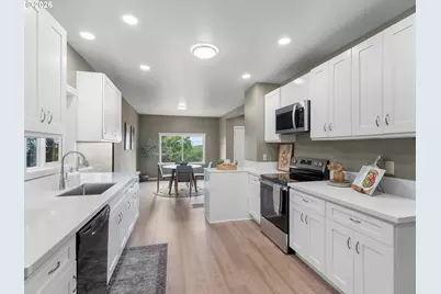 10503 NW 3rd St, Portland, OR 97231 - Photo 14