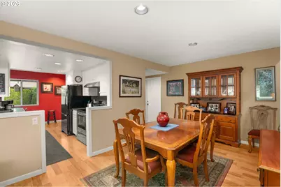 10590 SW Century Oak Dr, Portland, OR 97224 - Photo 12