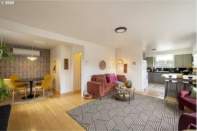 8015 SE Bush St, Portland, OR 97206 - Photo 6