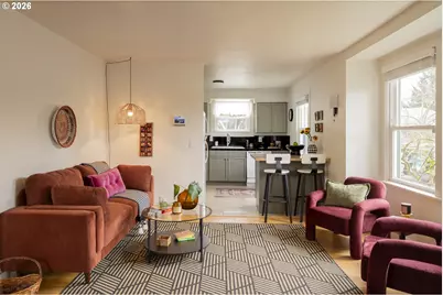 8015 SE Bush St, Portland, OR 97206 - Photo 12