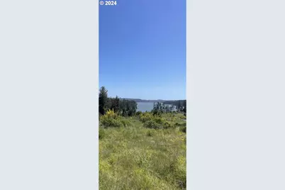 83615 Clear Lake Rd #10, Florence, OR 97439 - Photo 2