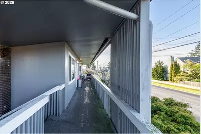 504 N 7th Ave, Kelso, WA 98626 - Photo 6