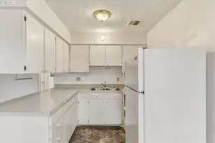 504 N 7th Ave, Kelso, WA 98626 - Photo 24