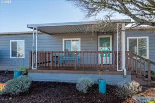 1199 N Terry St, Eugene, OR 97402 - Photo 4