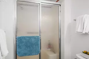 1199 N Terry St, Eugene, OR 97402 - Photo 18