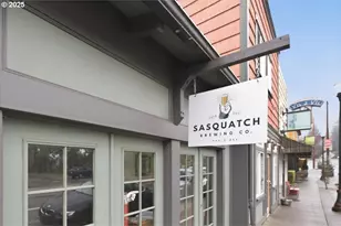 6835 SW Capitol Hill Rd, Portland, OR 97219 - Photo 24