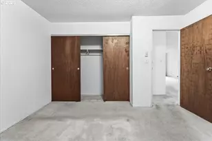 6835 SW Capitol Hill Rd, Portland, OR 97219 - Photo 20