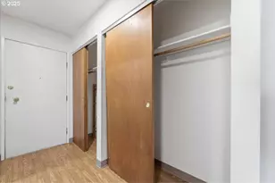 6835 SW Capitol Hill Rd, Portland, OR 97219 - Photo 18