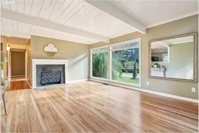 5399 W Sunset Dr, Lake Oswego, OR 97035 - Photo 8