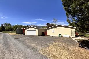 82460 Fish Hatchery Ln, Enterprise, OR 97828 - Photo 4