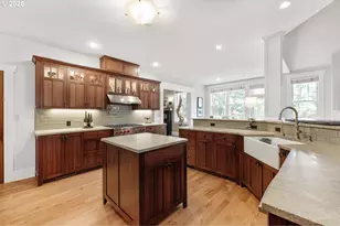 12624 SW 22nd Ave, Lake Oswego, OR 97034 - Photo 12