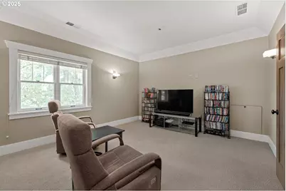 12624 SW 22nd Ave, Lake Oswego, OR 97034 - Photo 38