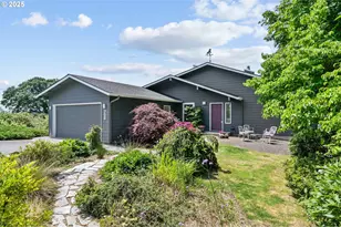 753 N 2nd St, Kalama, WA 98625 - Photo 4