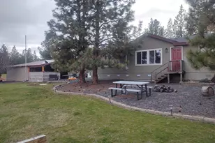 271 S Fairway Rd, Tygh Valley, OR 97063 - Photo 1