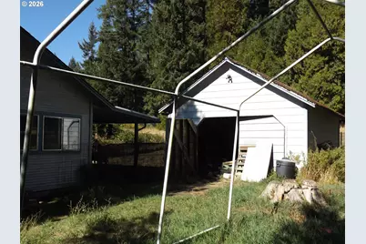1144 Starveout Creek Rd, Azalea, OR 97410 - Photo 2