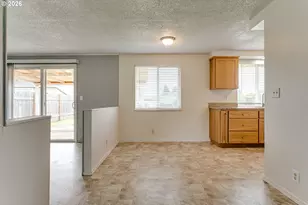 1104 56th St, Springfield, OR 97478 - Photo 10