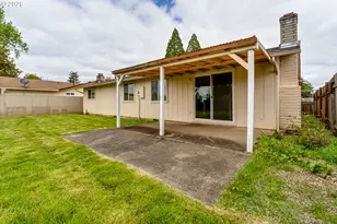 1104 56th St, Springfield, OR 97478 - Photo 28