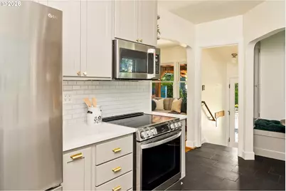 6343 N Michigan Ave, Portland, OR 97217 - Photo 14