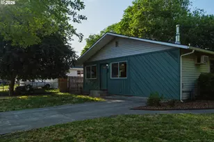 513 W Collins St, Goldendale, WA 98620 - Photo 2