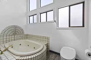 15263 SE Duckey Ln, Milwaukie, OR 97267 - Photo 30