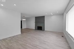 15263 SE Duckey Ln, Milwaukie, OR 97267 - Photo 6