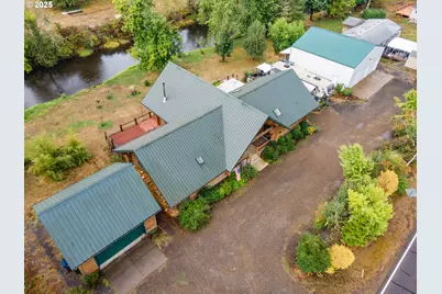 39582 Little Fall Creek Rd, Fall Creek, OR 97438 - Photo 44