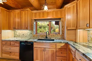 39582 Little Fall Creek Rd, Fall Creek, OR 97438 - Photo 10