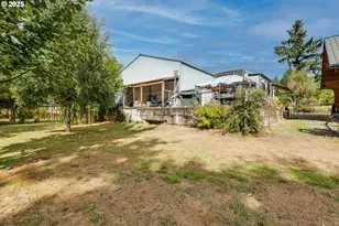 39582 Little Fall Creek Rd, Fall Creek, OR 97438 - Photo 40